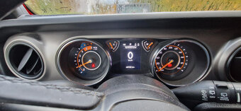 Prodej JEEP WRANGLER série 2 Sport 2,2 CRDi 200k, 2020 - 7