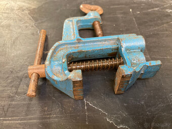 Svěrák stolní malý 400 kč - 7