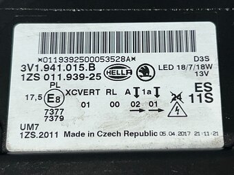 LED levý xenon bixenon 3V1941015B Škoda Superb 3 r.v. 2017 - 7