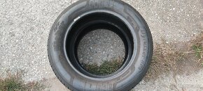 2 ks Letní pneumatiky 205/60/r16 , vzorek cca 4 mm - 7