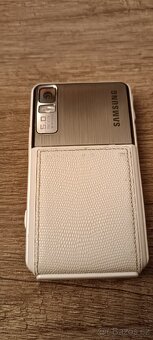 Plně funkční a zajímavý Samsung SGH-F480 - 7