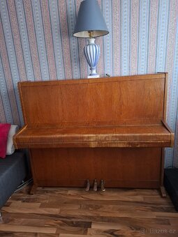 piano August forster - 7