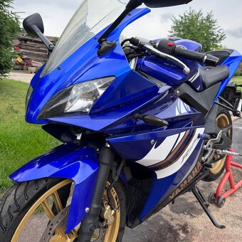 Yamaha YZF-R125 - 7