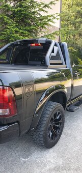 Prodám Dodge RAM SPORT 5.7 HEMI 4X4 - 7