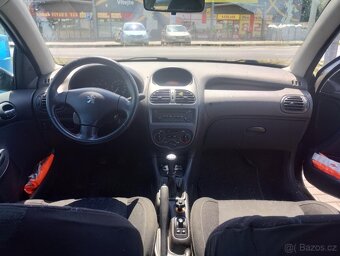 Peugeot 206 1,4 55kw - STK ještě rok - 7
