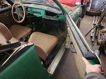 Volkswagen kabriolet s motorem vw brouk - 7