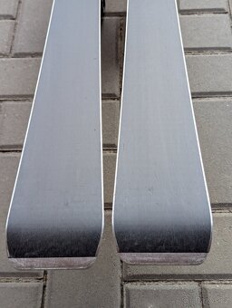 Švýcarské lyže MOLITOR (STOCKLI) RELEASE R1, 160cm - 7