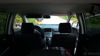 Toyota Corolla verso 2,2d. 7mist. - 7
