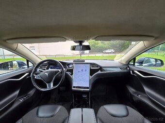 Tesla S 85, Pronájem - 7