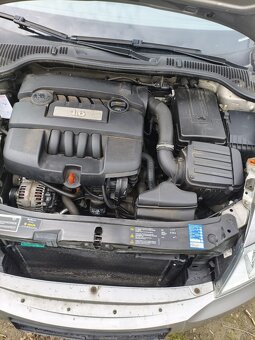 Škoda Octavia 1.6 MPI facelift cappucino - 7