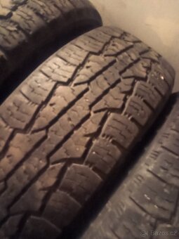 Sada celoroční pneu Nokian 235/65/17 - 7