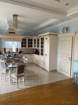 Vila 350m2 Jesenice u Prahy - 7