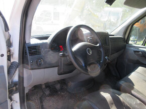VW Crafter 2,5 TDI - 7