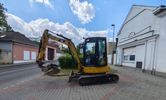 Pásový minibagr CAT 304 E - 7