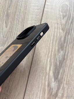 Obal iPhone 14 pro max s e-ink displejem - 7