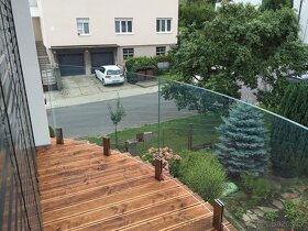 Bezpečnostní sklo, ZÁBRADLÍ - TERASA a SCHODIŠTĚ - 7