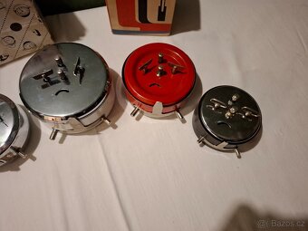 4x budík Prim 1x Splendex + 2x krabička - 7
