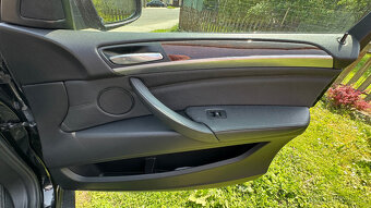 BMW X6 E71 3,5D / 210 Kw - 7