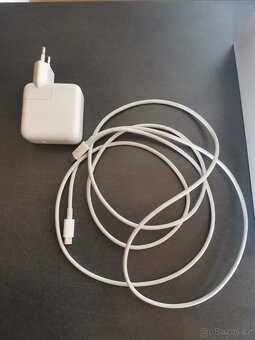 Macbook Air M1 2020, 256gb 8gb ram - 7
