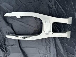 Yamaha YZ65 Prodloužená kyvná vidlice - 7