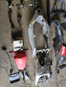 Díly - Aprilia RS 125 - rv.2007 Replica Chorche Lorenzo - 7