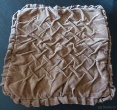 Polštáře různé viz foto - 7