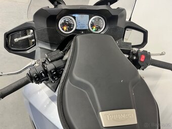 Triumph trophy 1200 - 7
