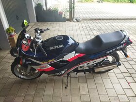 Suzuki GSX 750F - 7