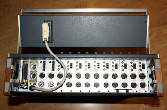 Mixážní pult STUDER 961, 10kanálový, pro vysílání a studio, - 7