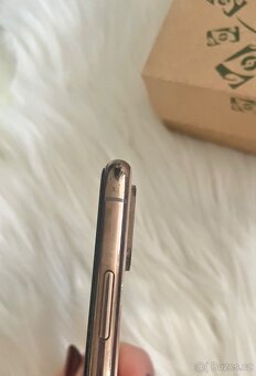 iPhone Xs Max 64 GB Zlatá - 7