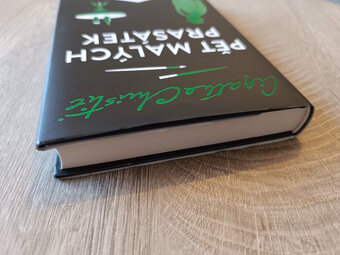 Agatha Christie – Pět malých prasátek (2025), jako nová - 7