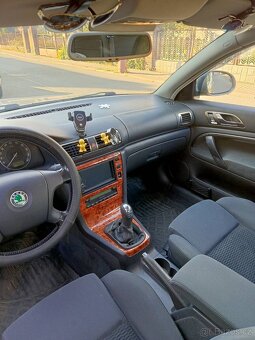 Škoda Superb - 7