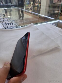 Apple iPhone SE 2020 128GB - 7