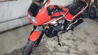Honda CBX 750F - 7