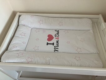 Přebalovací pult IKEA - 7