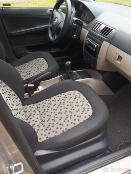 Fabia 2007 1.2 htp 47kw 162tkm tažné - 7