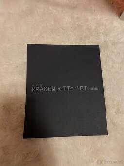Razer Kraken Kitty V2 BT Quartz Edition Sluchátka - 7