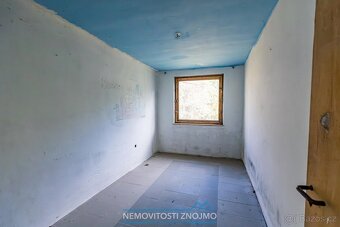 Prodej vily 5+1 s garáží a zahradou, k.ú. Jaroslavice u Znoj - 7