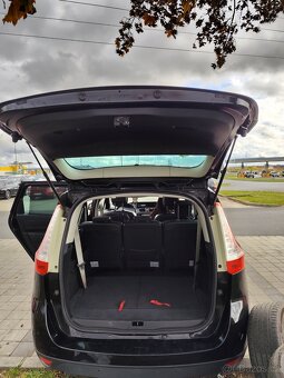 Renault Grand Scenic 1.9 diesel 7mist - 7