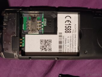 Alcatel Onetouch tlačítkové telefon - 7