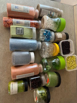 písek a kameny na dekoraci - 7