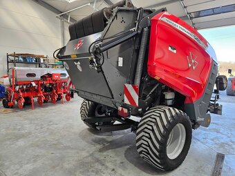 Massey Ferguson - 7