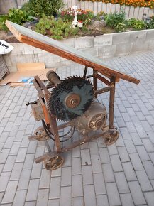 Cirkulárka - motor 380V/5,5kW - 7
