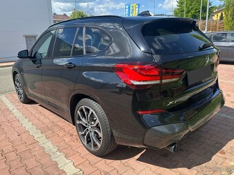 BMW X1 xDrive25e M Sport – top stav - 7
