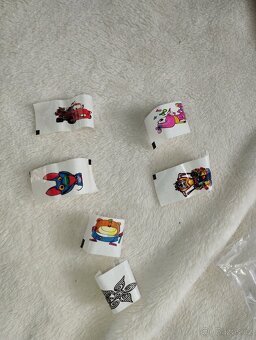 různě obrazky ze žvýkaček - 7