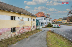 Prodej zemědělské usedlosti, 9350 m², Lišany, ul. Pražská - 7