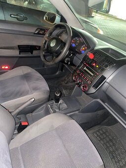 Volkswagen Polo 1.2 HTP - 7