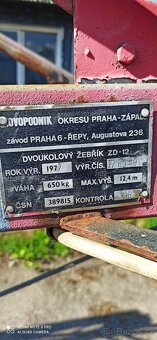 Prodám Avia hasič s výsuvným žebříkem,jako komplet. - 7