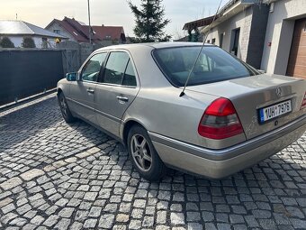 Prodám Mercedes C - 7