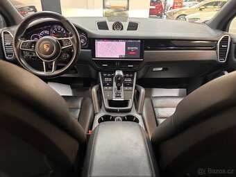 Porsche Cayenne - 7